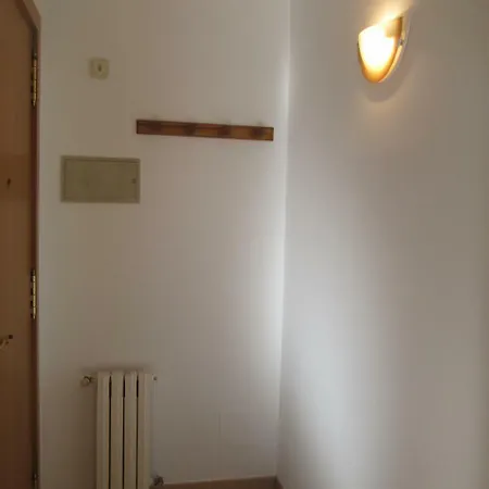Betania 2 4 * Encamp